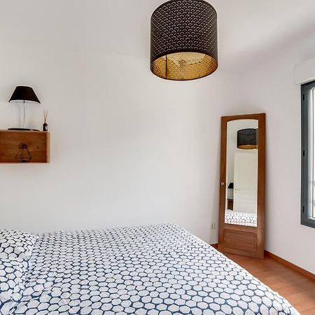 Votre Escale - Le Petit Montmartre Apartment Niort Ngoại thất bức ảnh
