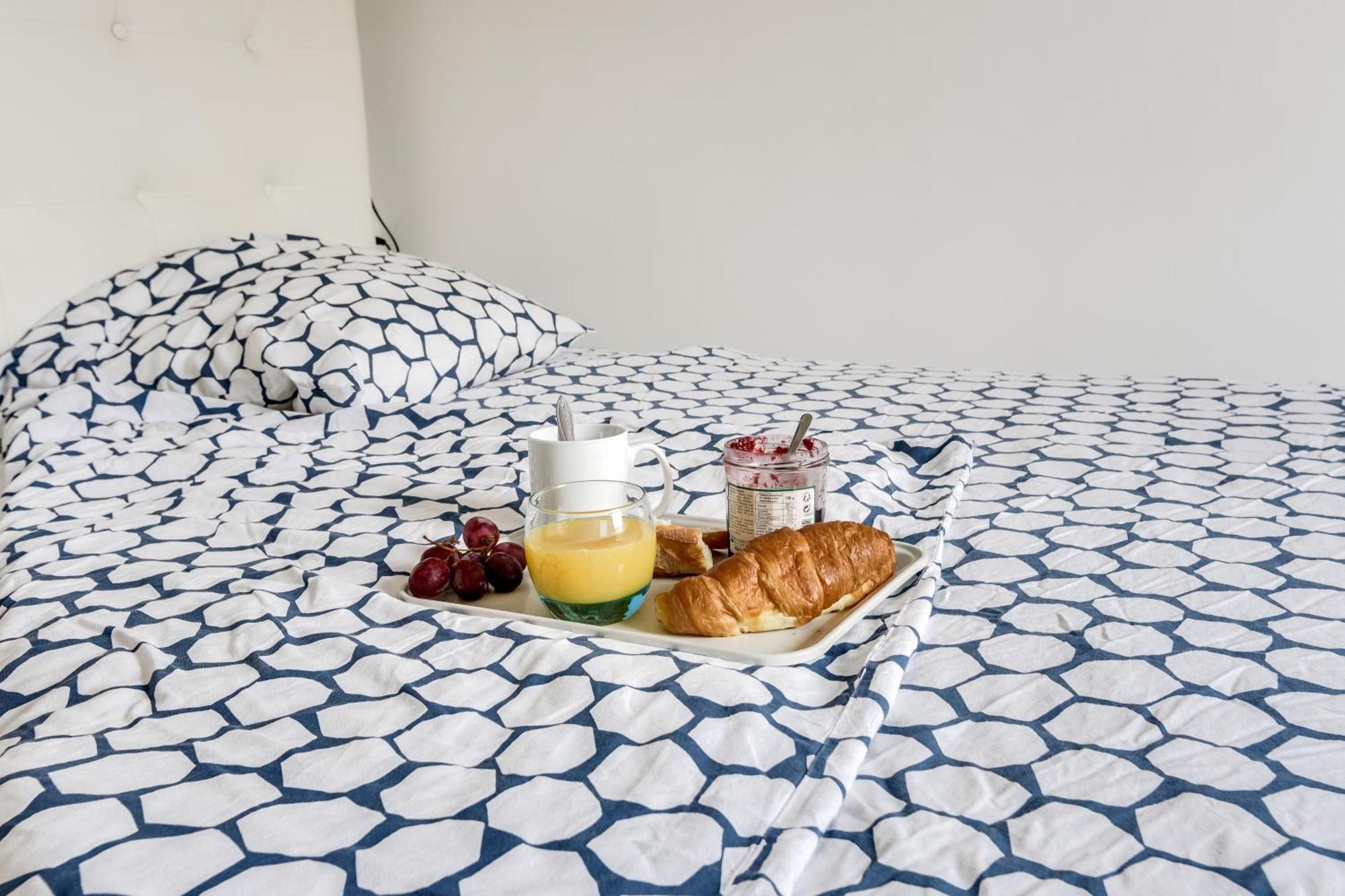 Votre Escale - Le Petit Montmartre Apartment Niort Ngoại thất bức ảnh